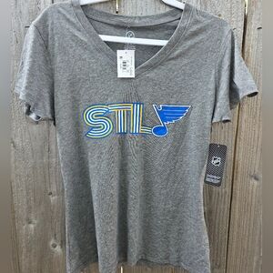 STL St. Louis Blues Women's V Neck T-Shirt Medium Ash Gray